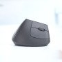 Logitech Souris ergonomique avancée MX Vertical MX Vertical Advanced Ergonimic Mouse, RF + Bluetooth + USB-C (910-005448) Logite